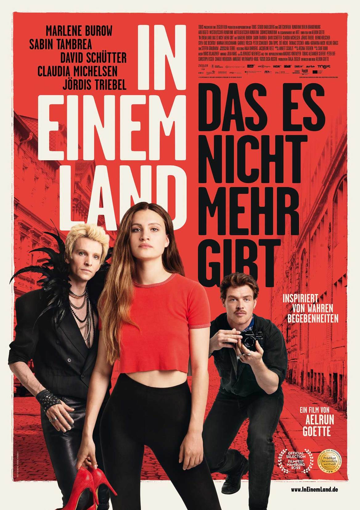 IN EINEM LAND, DAS ES NICHT MEHR GIBT